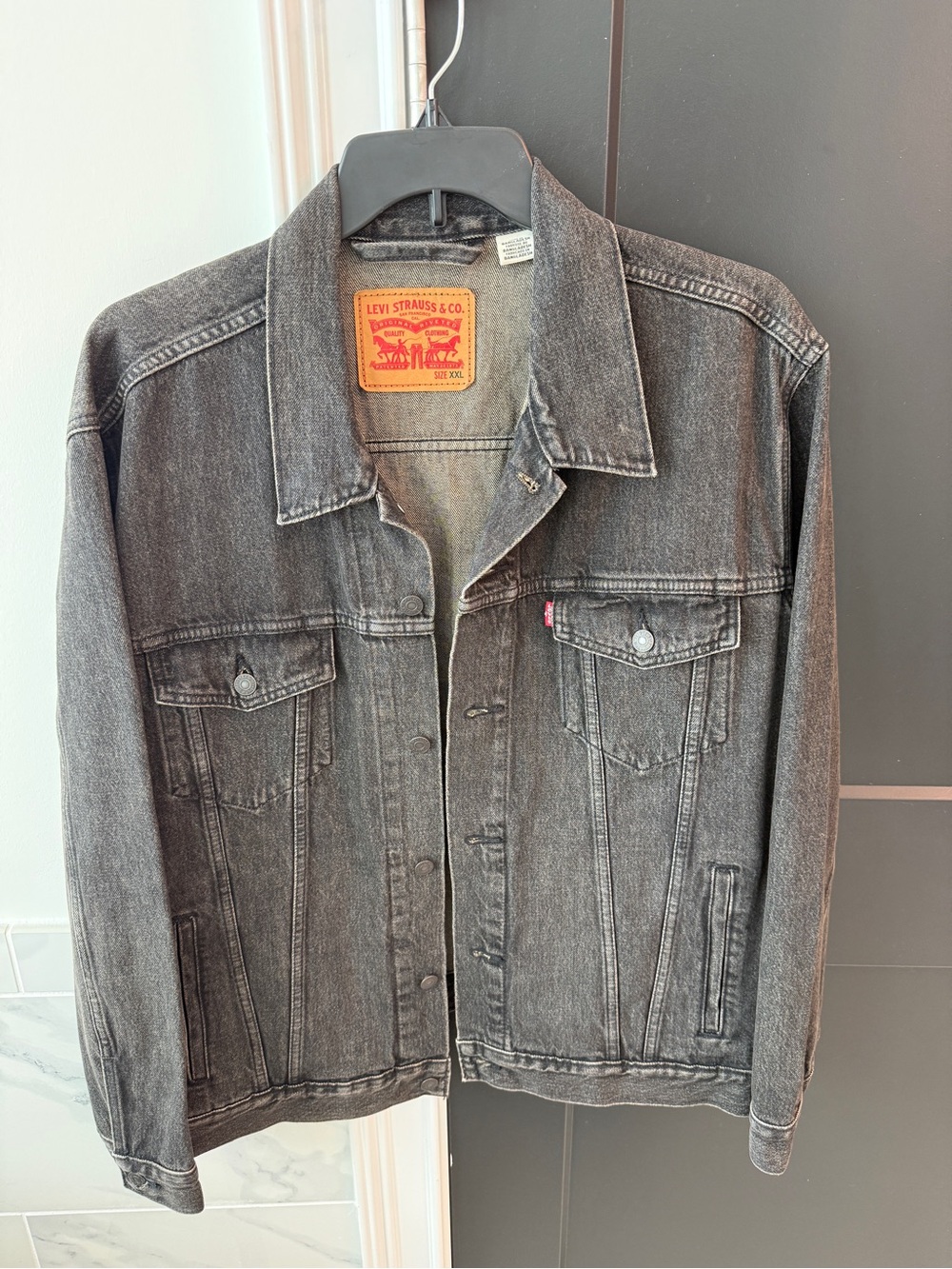 Levi's Unisex Black Washed Denim Jacket